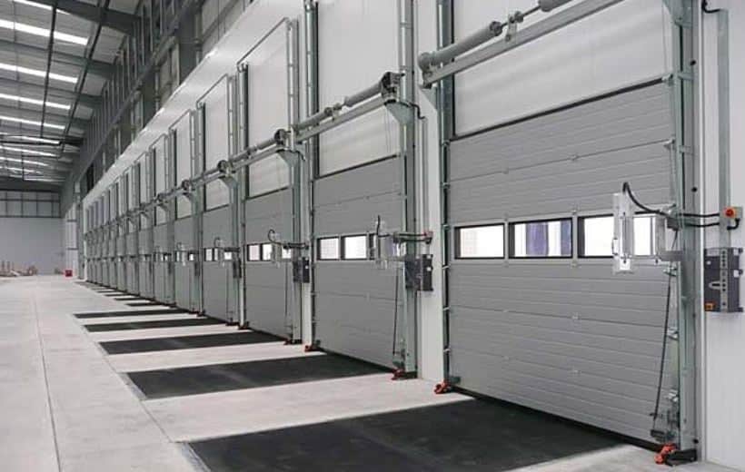 Промышленные секционные ворота